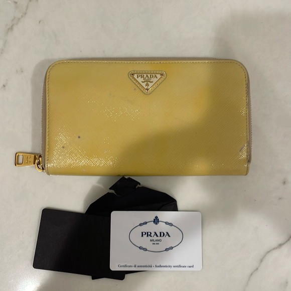 Prada zip long wallet - yellow - Picture 1 of 17